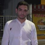 Barata estava na camisa do repórter antes da entrada ao vivo.