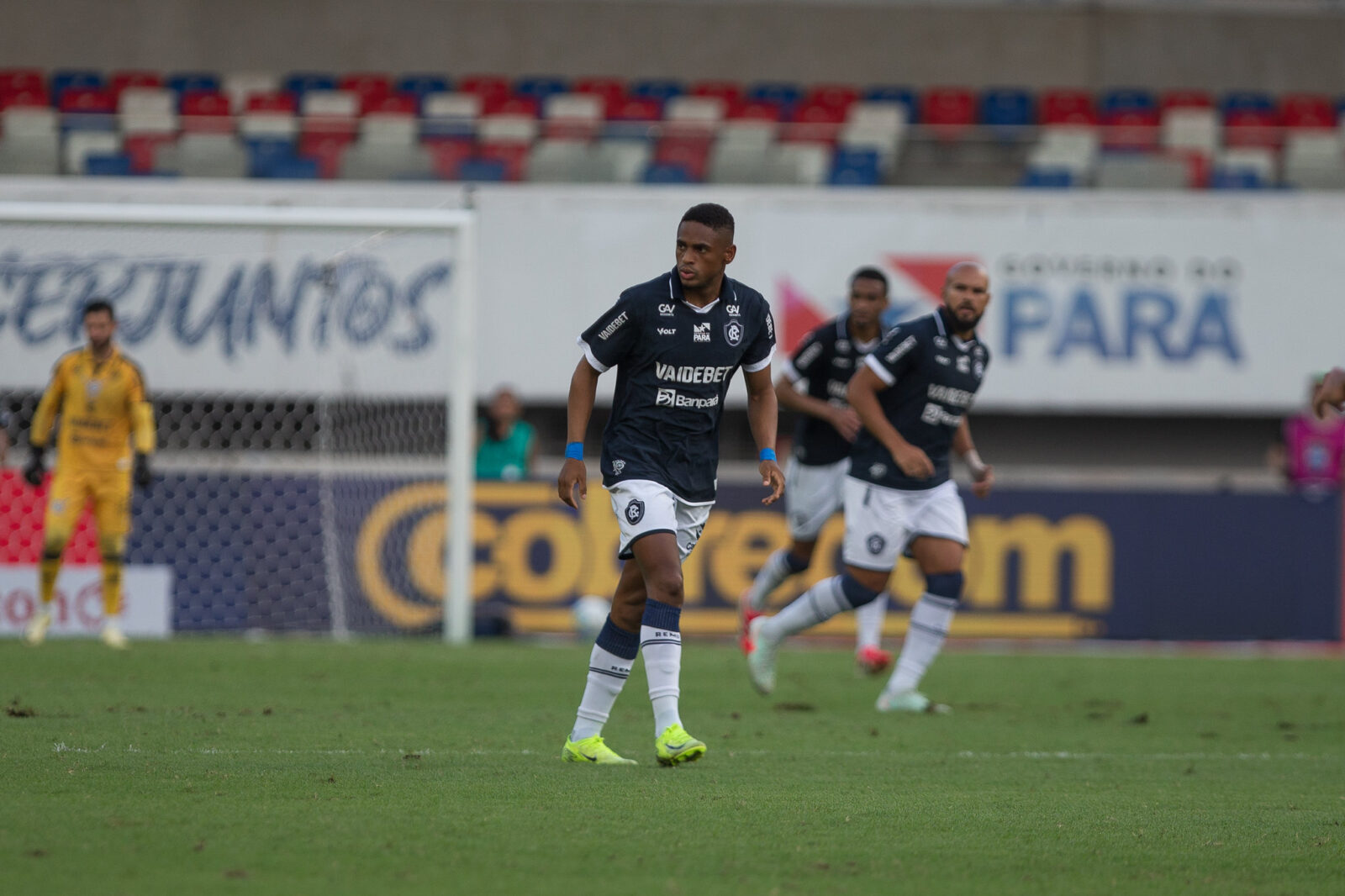 Jajá fala em "virar a chave" e pede apoio da torcida em momento delicado