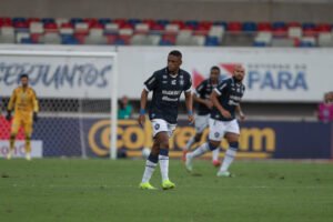 Jajá fala em "virar a chave" e pede apoio da torcida em momento delicado