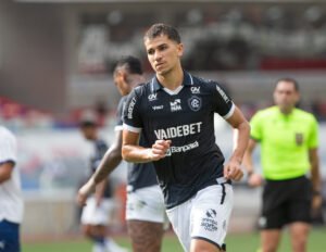 Vitor Bueno volta, e Remo embarca para enfrentar o Bragantino