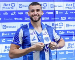Marcão vê "oportunidade da vida" no Paysandu e promete briga por titularidade