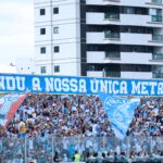 Torcedores do Paysandu lotam arquibancadas da Curuzu