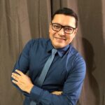 Suspeito utilizava o vínculo de confiança com a família para cometer o crime; vítima confirmou abusos em escuta especializada.