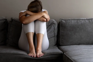 Vítimas têm medo de denunciar o caso temendo a descredibilização.