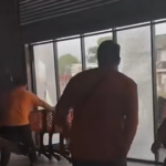 Momentos após o ataque no pet shop.