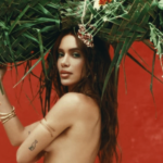 Anitta divulgando seu novo álbum.