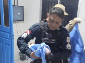 Jovem de 18 anos buscou auxílio no 9º Batalhão, mas bebê nasceu antes da chegada do resgate.