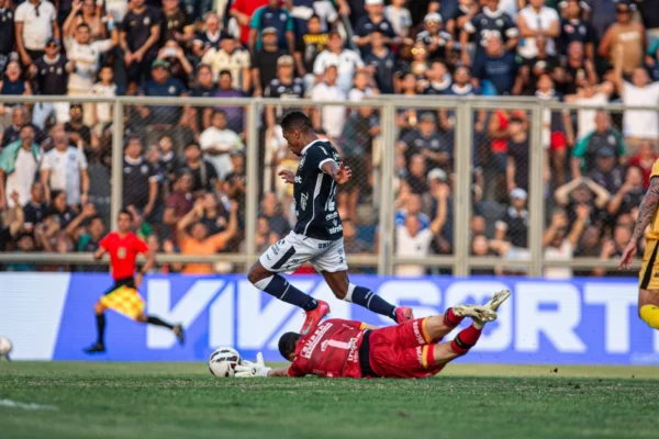 Remo defende retrospecto contra o Amazonas para evitar queda na Copa Norte