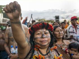 Alessandra é liderança indígena e vai disputar as eleições de 2026.