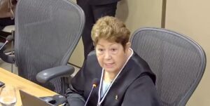 A desembargadora Eva do Amaral Coelho, do Tribunal de Justiça do Pará (TJPA), afirmou em sessão judicial que a situação financeira da magistratura é "muito triste" e que, no futuro, a categoria pode não ter como "pagar as contas".