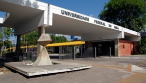 Vaga é destinada ao Instituto de Geociências e exige doutorado e carreira acadêmica consolidada.