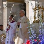 Papa Leão celebrou sua primeira missa Pascal.