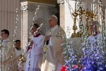 Papa Leão celebrou sua primeira missa Pascal.