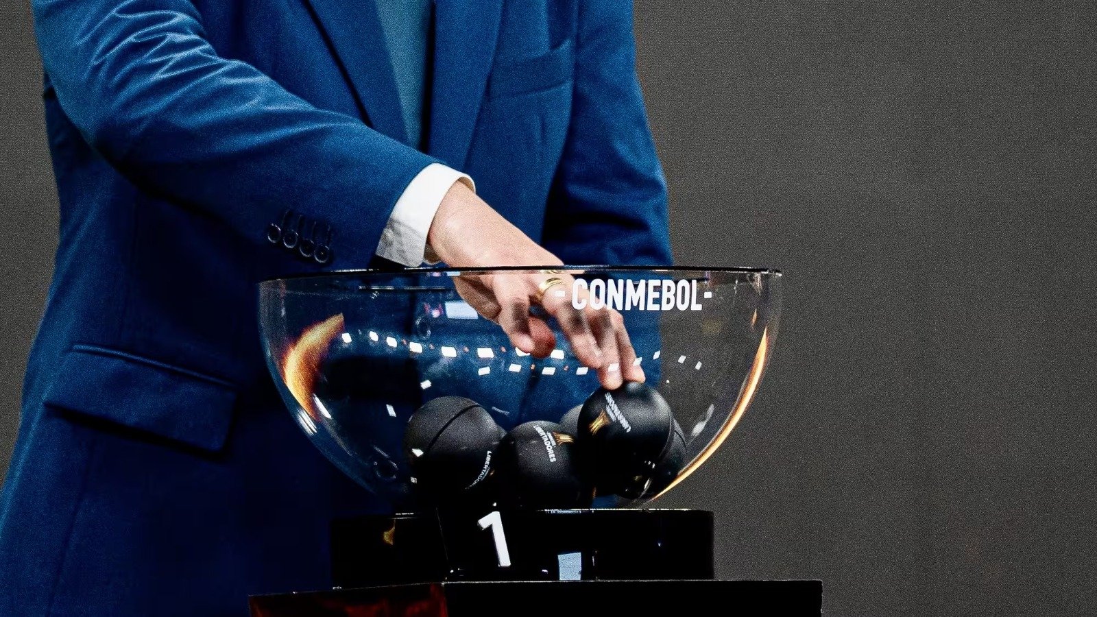 Libertadores define oitavas com duelo brasileiro e reencontros; confira