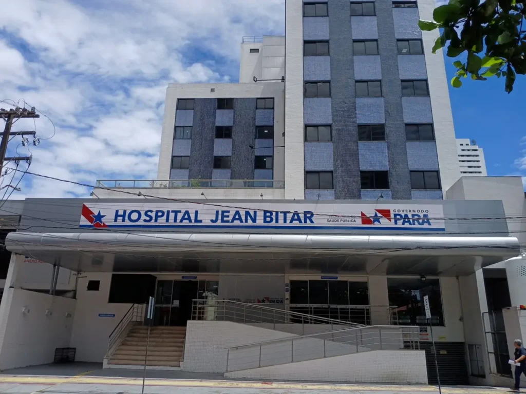 Fachada do hospital Jean Bitar