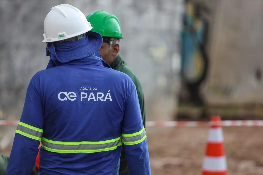 Levantamento da Doxa mostra que mais de 64% dos entrevistados avaliam negativamente os serviços da concessionária; falta de água e tarifas elevadas lideram reclamações.