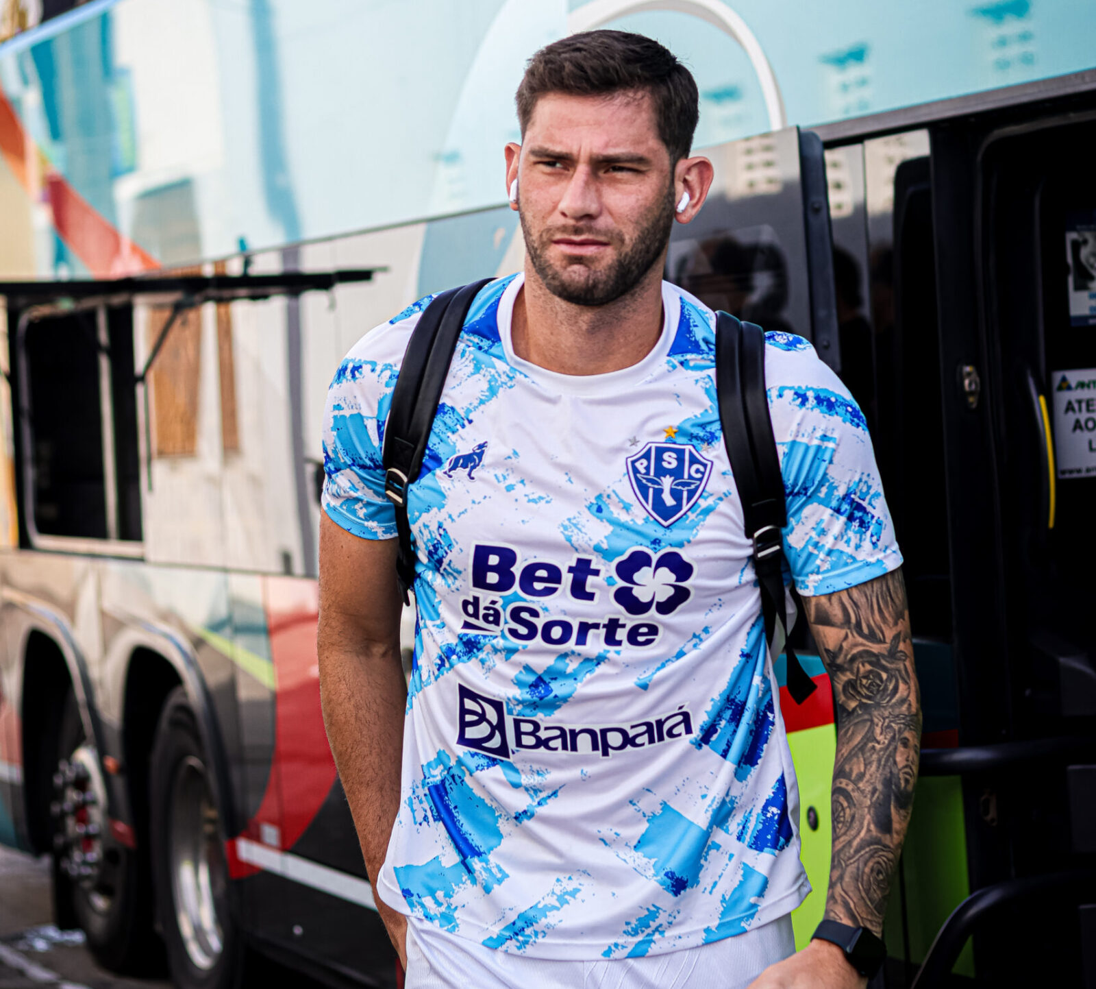 Zagueiro do Paysandu Yeferson Quintana