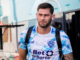 Zagueiro do Paysandu Yeferson Quintana