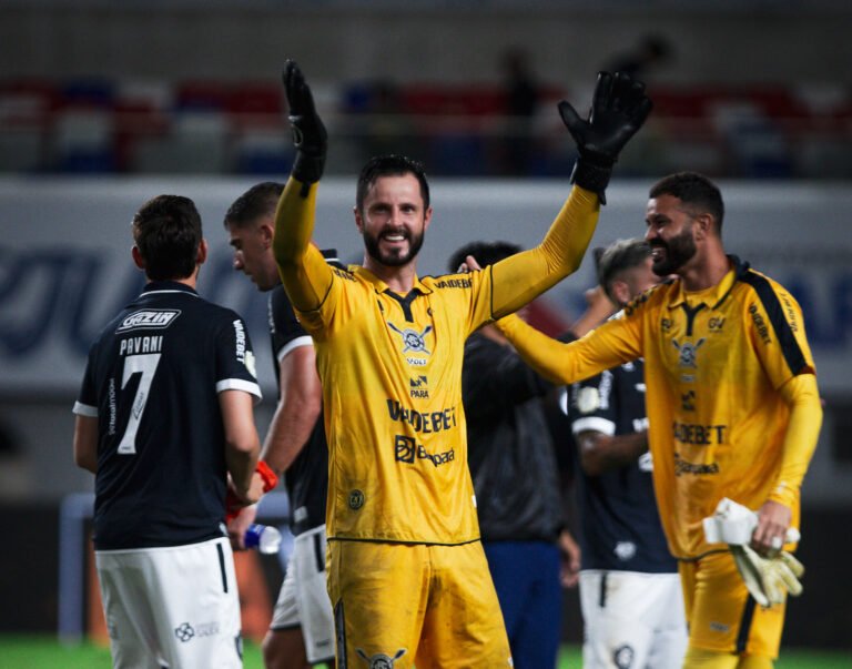 Marcelo Rangel exalta evolução do Remo e vê "virada de chave" após eliminar o Bahia