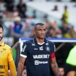 "Contra o Remo é mole", crítica Marllon após pênalti anulado em derrota para o Athletico