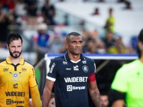 "Contra o Remo é mole", crítica Marllon após pênalti anulado em derrota para o Athletico