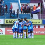 Jogadores do Paysandu na partida diante do Caxias