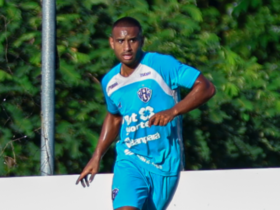 Edílson, lateral-direito do Paysandu