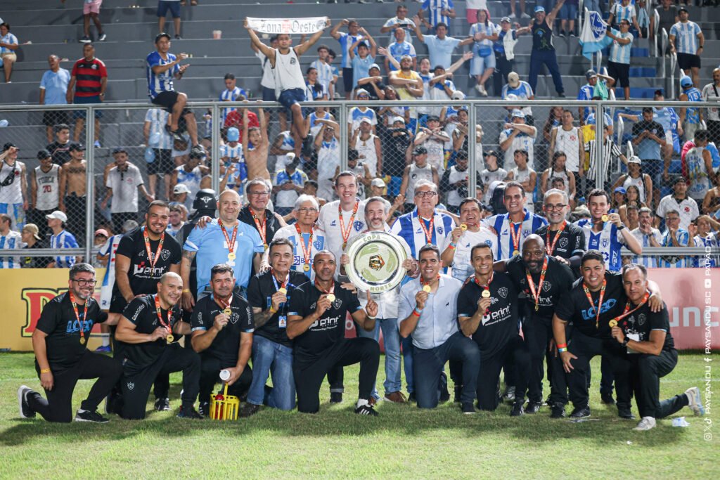 "Tem que ter tesão para jogar no Paysandu", diz Alberto Maia sobre reforços