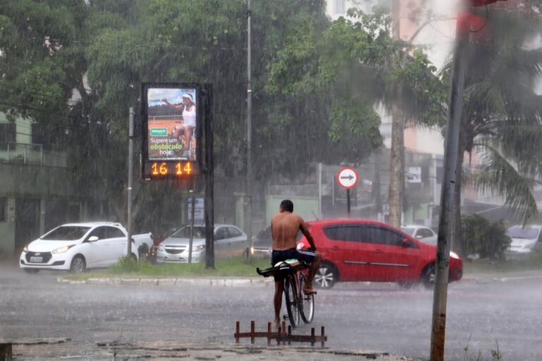 Instabilidade atmosférica deve atingir principalmente Marajó, RMB e nordeste do estado, com tempo mais firme no sul e sudoeste.