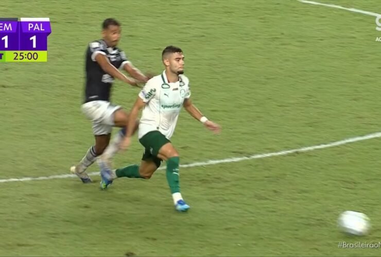 Zé Ricardo, do Remo, é suspenso por 5 jogos após expulsão contra o Palmeiras