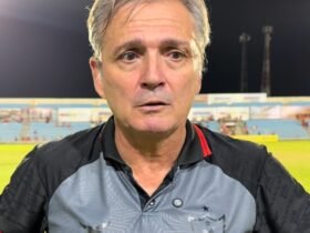 Luís Carlos Winck estreia com classificação e elogia legado no Águia
