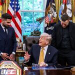 Donald Trump ao lado dos lutadores na Casa Branca