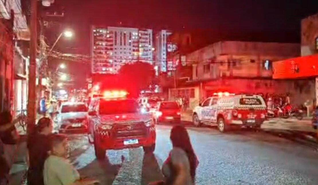 Viaturas na Marambaia, em Belém