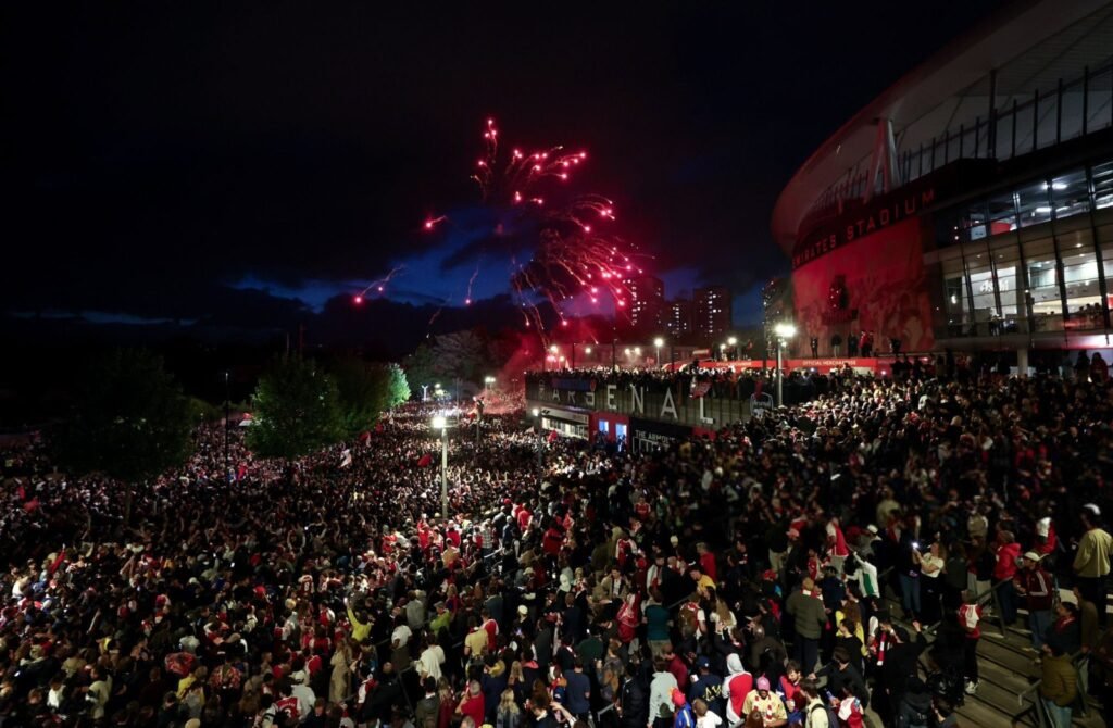 Festa da torcida do Arsenal em Londres