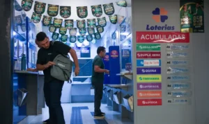 Mega-Sena 30 anos abre apostas e prêmio pode chegar a R$ 200 milhões