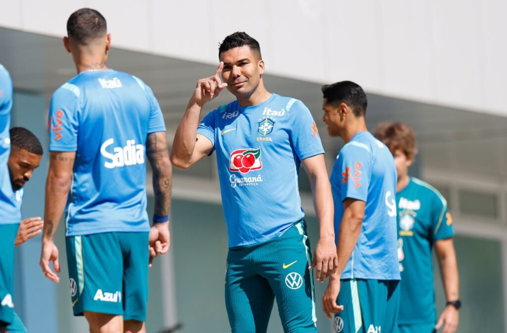Casemiro alerta Seleção Brasileira para armadilhas da Copa do Mundo