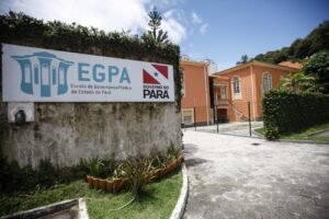 Editais oferecem oportunidades para candidatos de níveis médio, técnico e superior com salários de até R$ 3,9 mil.