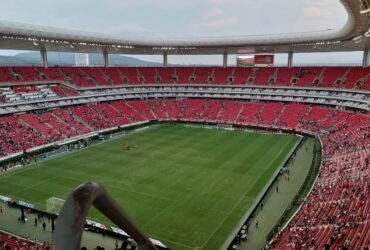 O confronto é válido pelo grupo A da competição, que conta ainda com México e África do Sul.