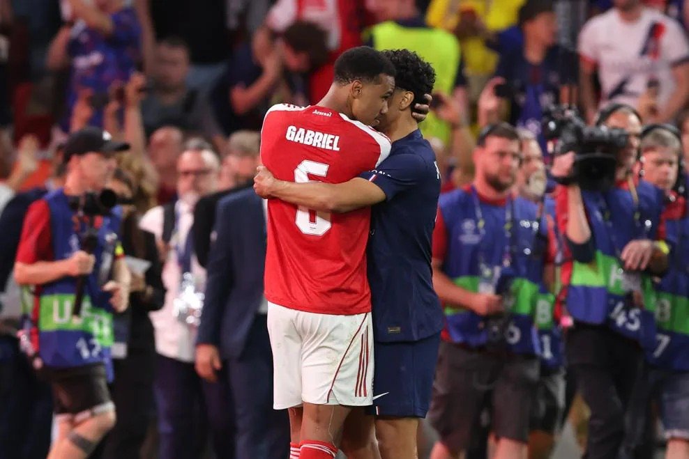 Marquinhos transforma dor de 2022 em apoio a Gabriel Magalhães