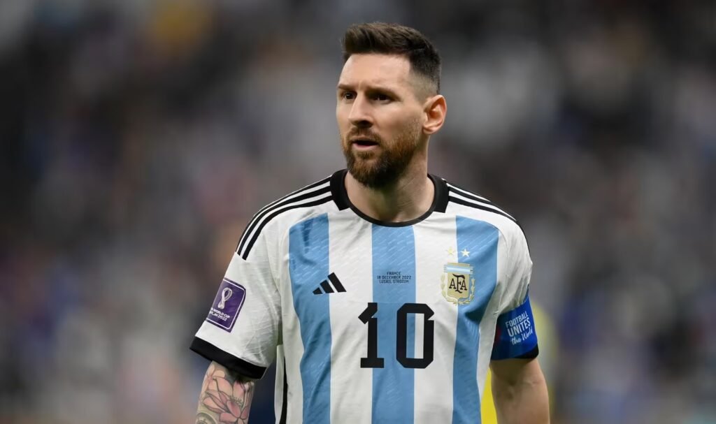 Messi supera Klose e vira maior artilheiro da história das Copas