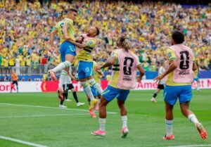 Brasil sustenta boas atuações com coletivo forte e supera erro isolado