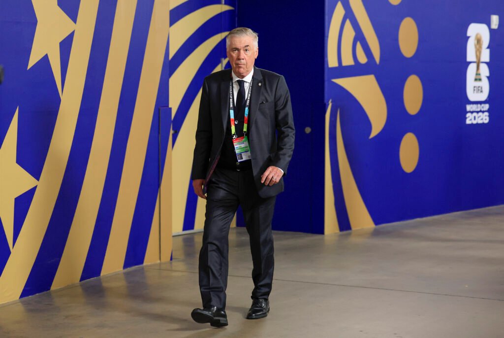 Ancelotti vê Brasil mais maduro após classificação às oitavas da Copa