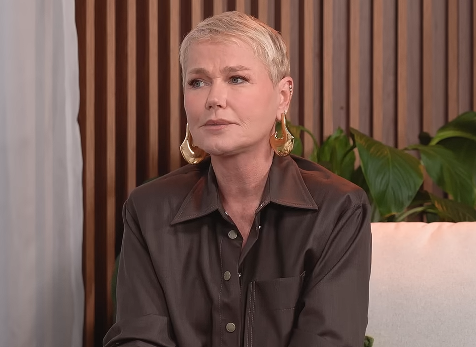 Xuxa em entrevista para um podcast