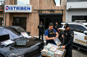 Foto da fachada da Distriben, empresa investigada e que teve um dos seus sócios preso pela PF
