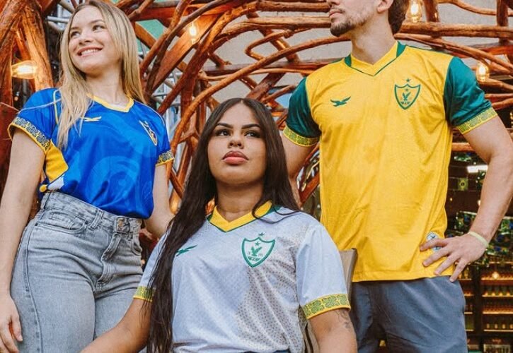 Águia de Marabá entra no clima da Copa e lança coleção especial de camisas