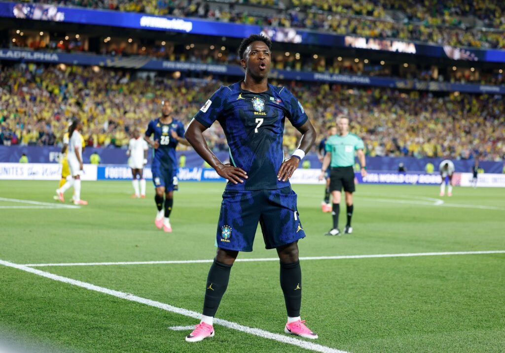 Vini revela pedido de Ancelotti e dispara: "Tenho que escutar mais ele"