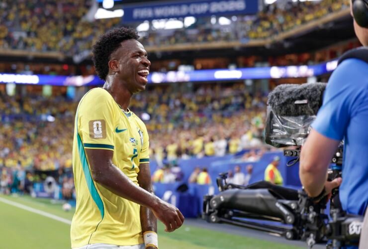 Vini Jr domina Era Ancelotti e entra na história da Seleção em Copas