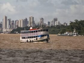 Decisão mantém passagem em R$ 14,88 e cita problemas na qualidade do serviço prestado aos usuários.
