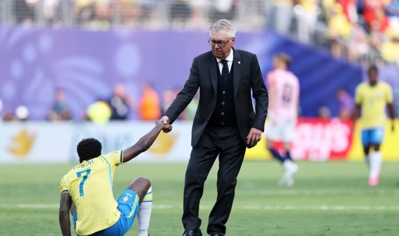 "Não é um fim, é o início de um novo ciclo", diz Ancelotti mirando 2030