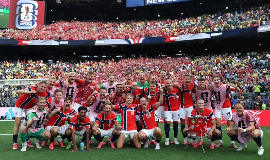 Haaland, Kane, Messi e Xhaka: sábado define semifinalistas